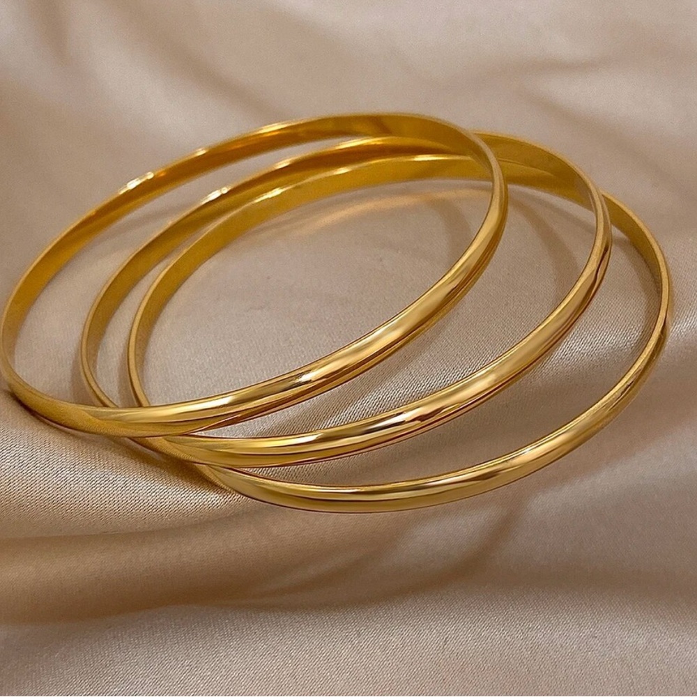 18k Gold Filled Classic Bangle Set for women- Small Size - Picture 7 of 9